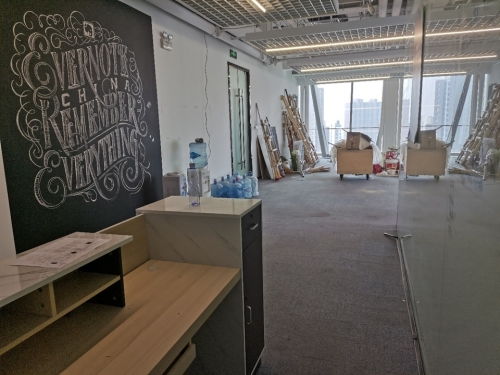 望京 綠地中國錦新房 簡裝修可定制家具 使用率高臨近地鐵出租 辦公樓租賃 北京我愛我家